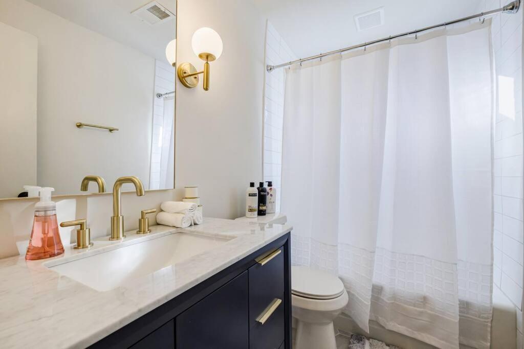 הוילה אטלנטה 5Min-Grant Park With Fenced Yard, Parking And Pet Friendly מראה חיצוני תמונה